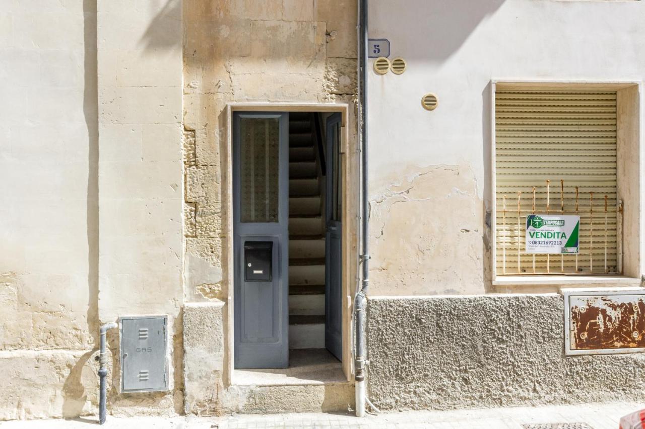 Lecce Center Charming Flat With Terrace Daire Dış mekan fotoğraf