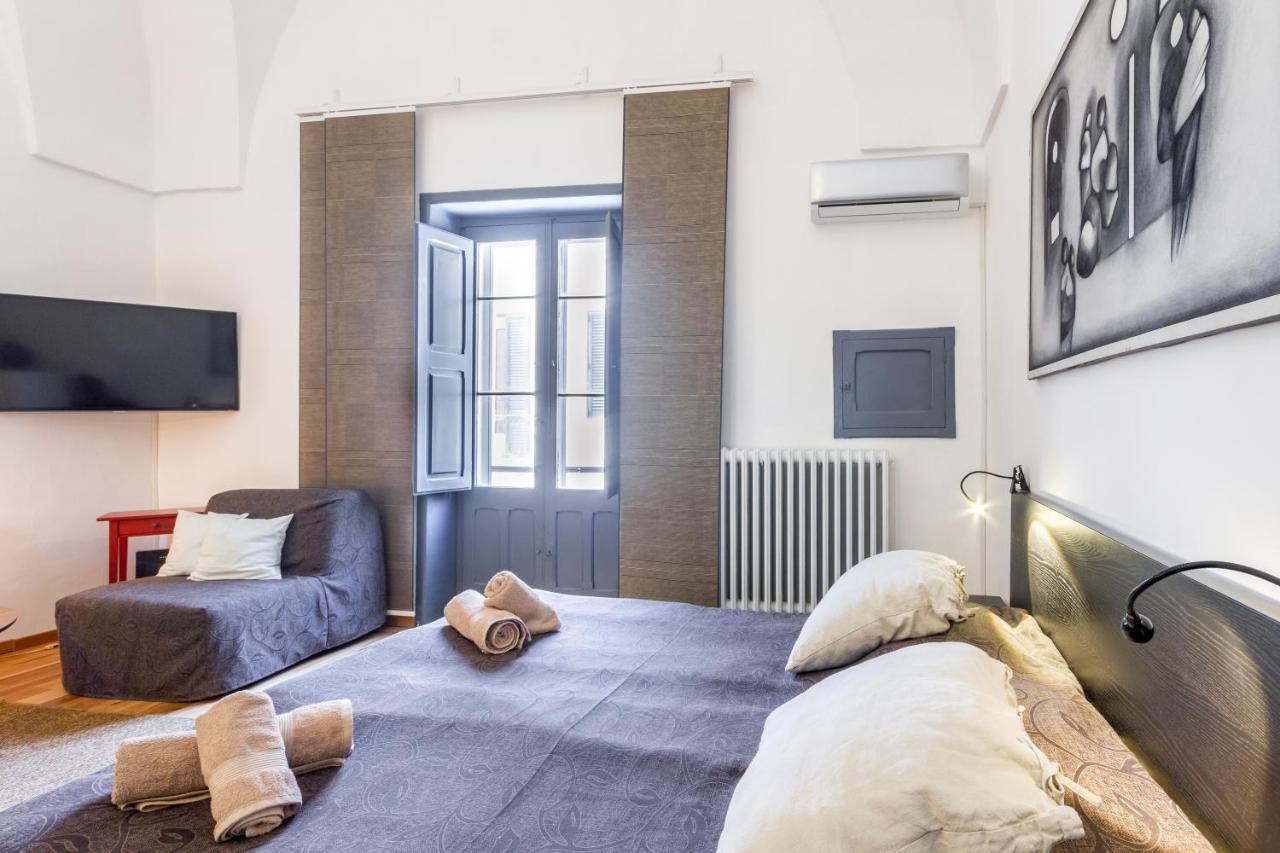 Lecce Center Charming Flat With Terrace Daire Dış mekan fotoğraf