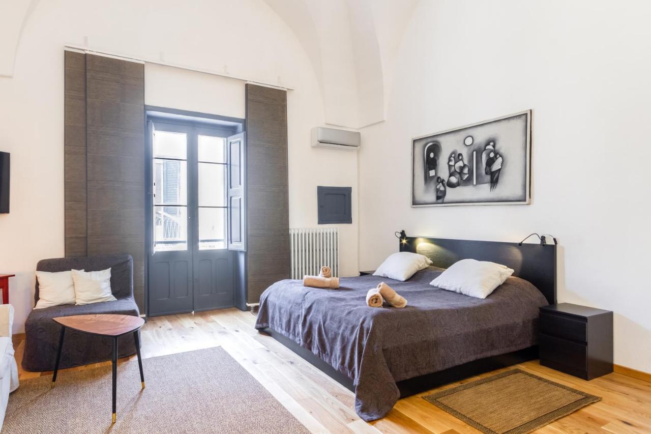 Lecce Center Charming Flat With Terrace Daire Dış mekan fotoğraf