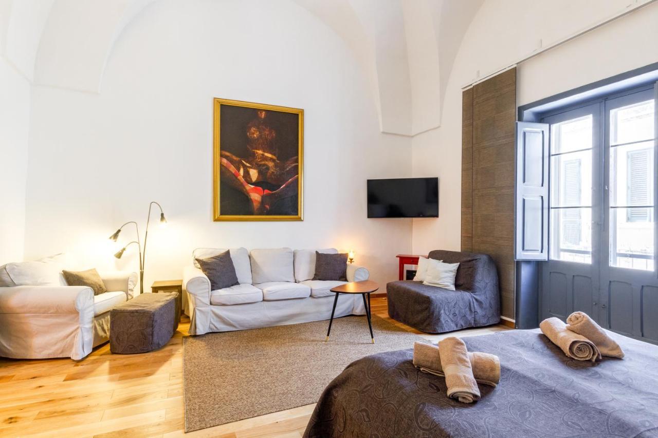 Lecce Center Charming Flat With Terrace Daire Dış mekan fotoğraf